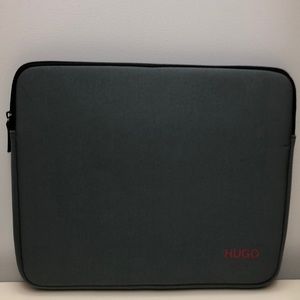 COPY - Hugo Boss computer sleeve. New never used